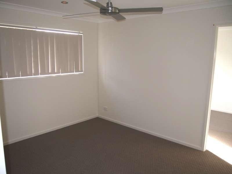1/3 Rufous Court, North Lakes QLD 4509