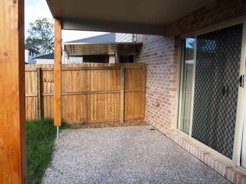 1/3 Rufous Court, North Lakes QLD 4509