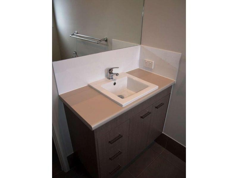 2/25 Heron Close, Dakabin QLD 4503