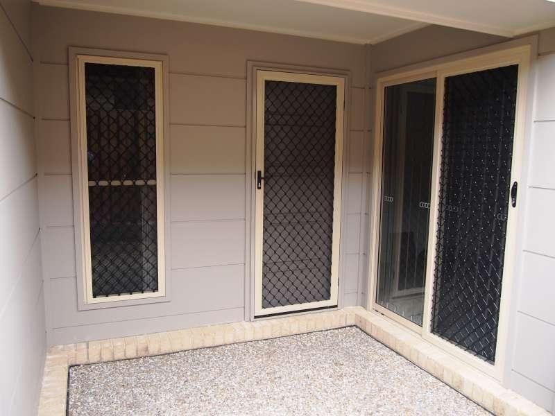 2/25 Heron Close, Dakabin QLD 4503