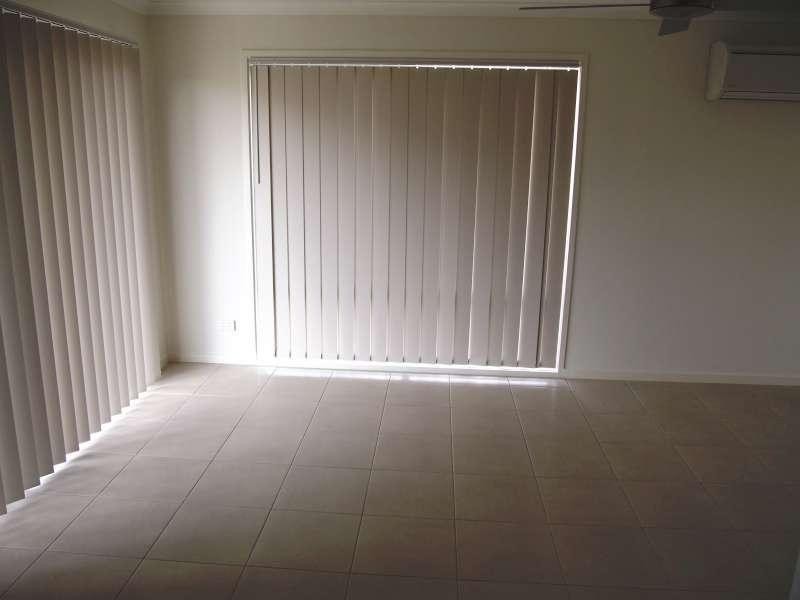1/10 Toby Close, Kallangur QLD 4503