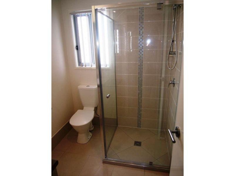 2/10 Toby Close, Kallangur QLD 4503