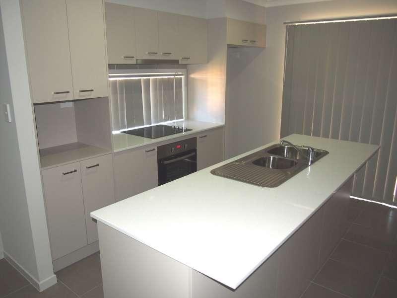 2/54-56 Feather Court, Morayfield QLD 4506