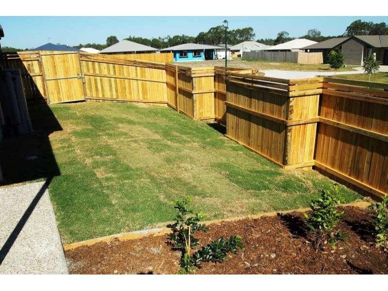 2/54-56 Feather Court, Morayfield QLD 4506