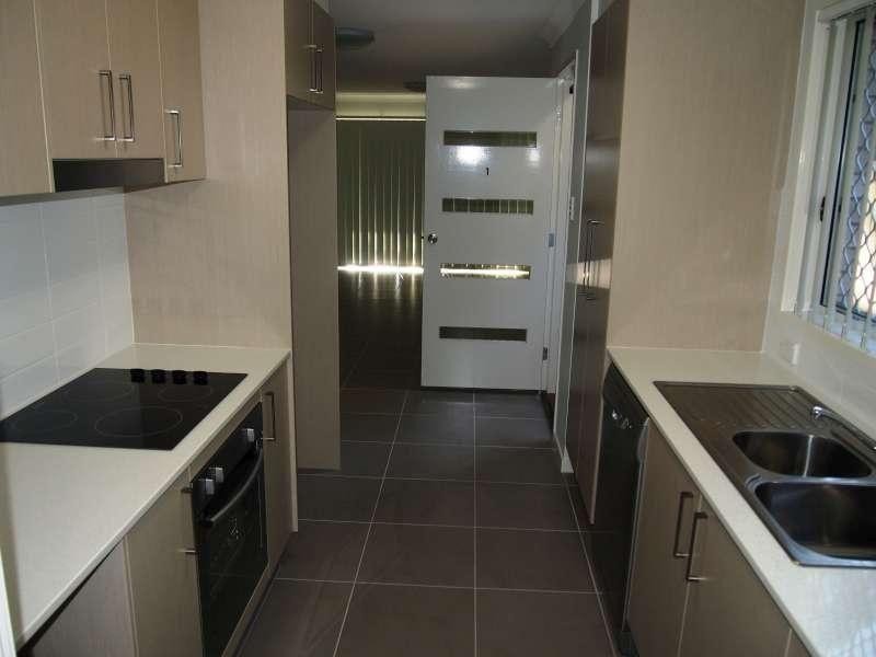 1/21 Fleet Circuit, Bray Park QLD 4500