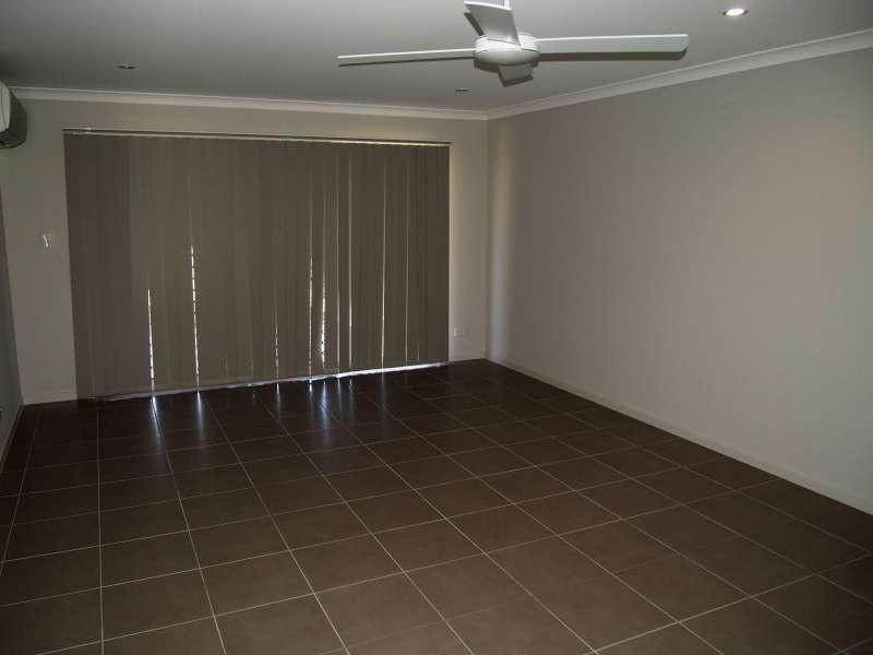 1/8 Scribbly Gum Circuit, Caboolture QLD 4510