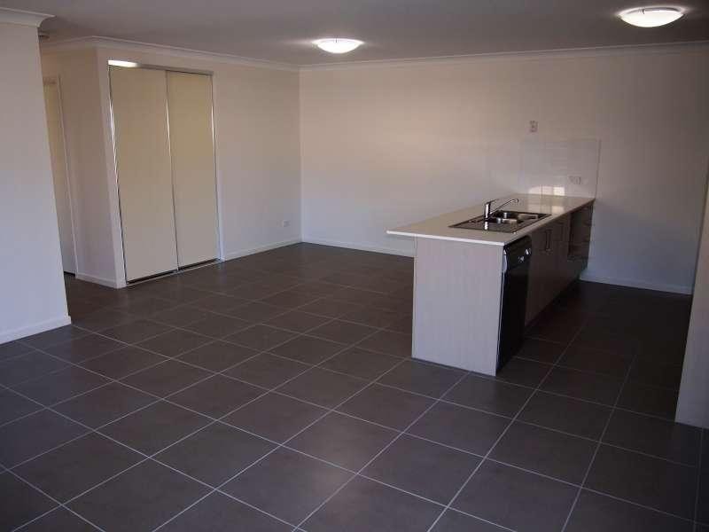 1/21 Aleiyah Street, Caboolture QLD 4510