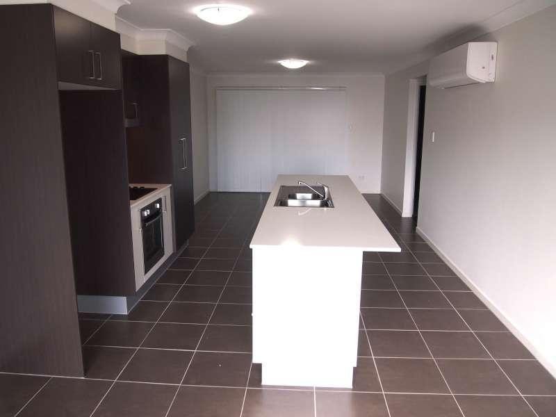 1/2 McNaughton Street, Morayfield QLD 4506