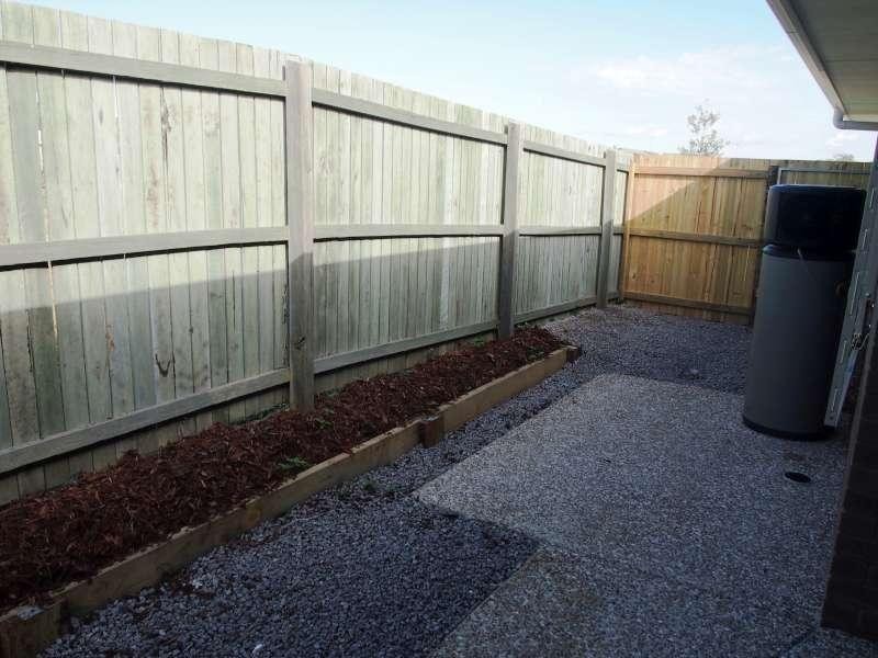 1/2 McNaughton Street, Morayfield QLD 4506