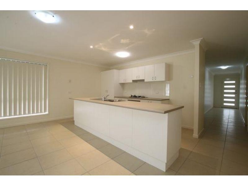 1/6 Crestwood Court, Kurwongbah QLD 4503