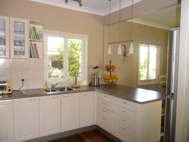 31 Queen Street, Scarborough QLD 4020