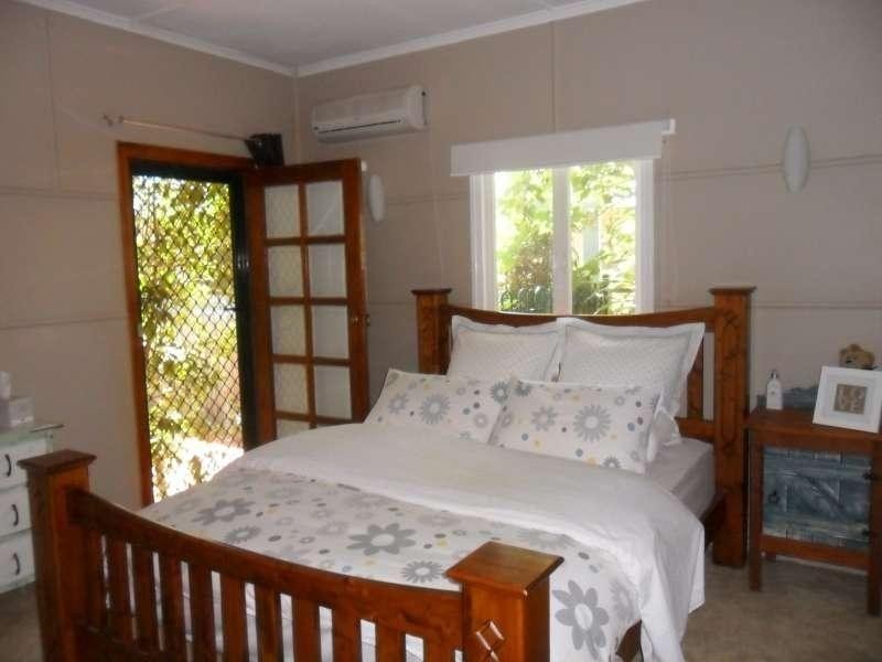 31 Queen Street, Scarborough QLD 4020