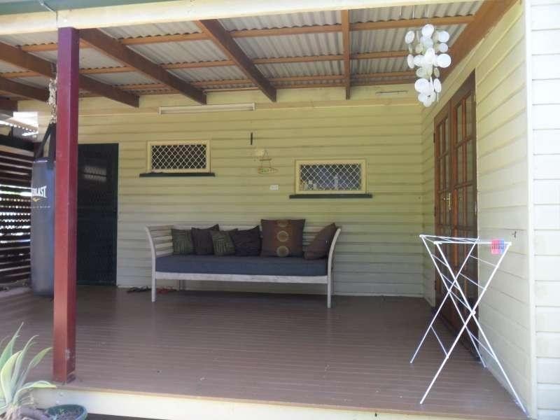 31 Queen Street, Scarborough QLD 4020