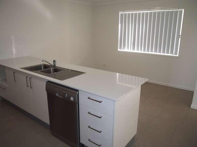 2/10 Kello Court, Caboolture QLD 4510