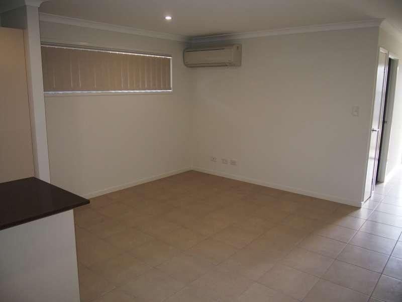 2/48 Feather Court, Morayfield QLD 4506