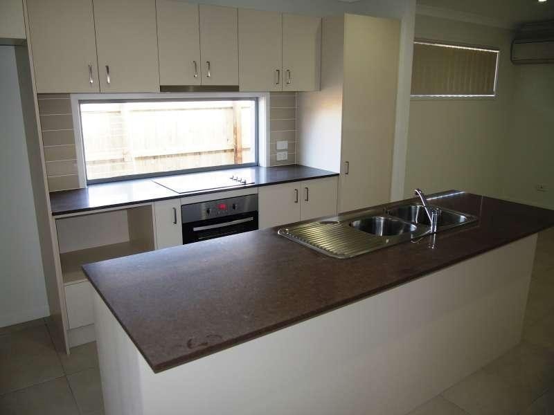 2/48 Feather Court, Morayfield QLD 4506