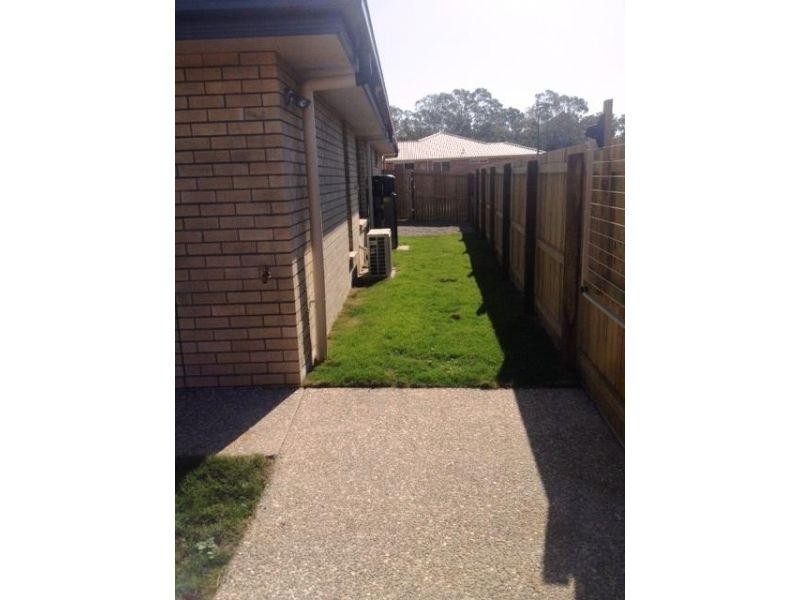 1/28 Feather Court, Morayfield QLD 4506