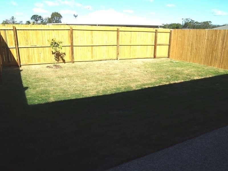 1/38 Keeley Street, Morayfield QLD 4506