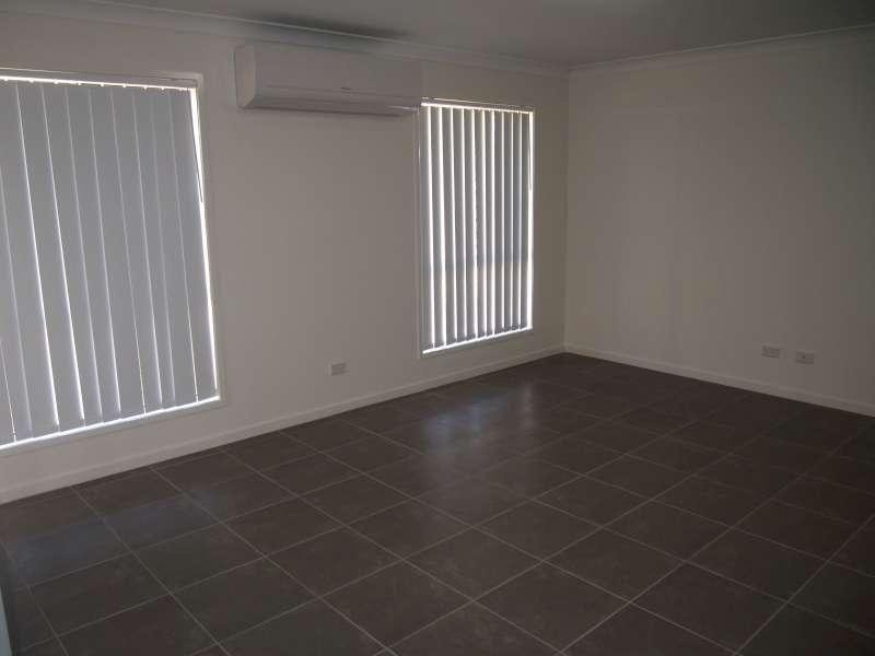 1/17 Reichman Street, Caboolture QLD 4510