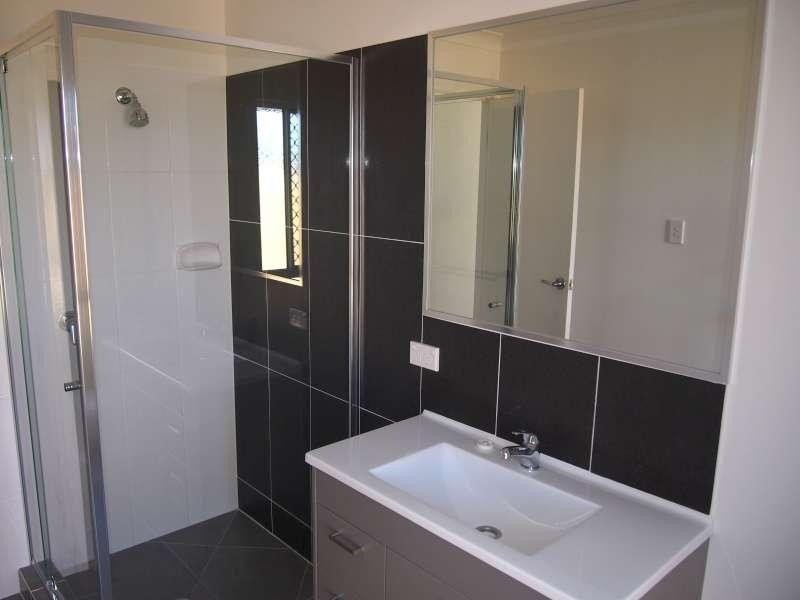 1/17 Reichman Street, Caboolture QLD 4510