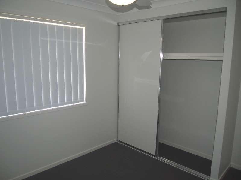 1/3 Mia Court, Morayfield QLD 4506