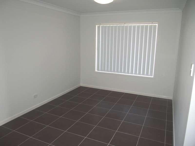 1/3 Mia Court, Morayfield QLD 4506