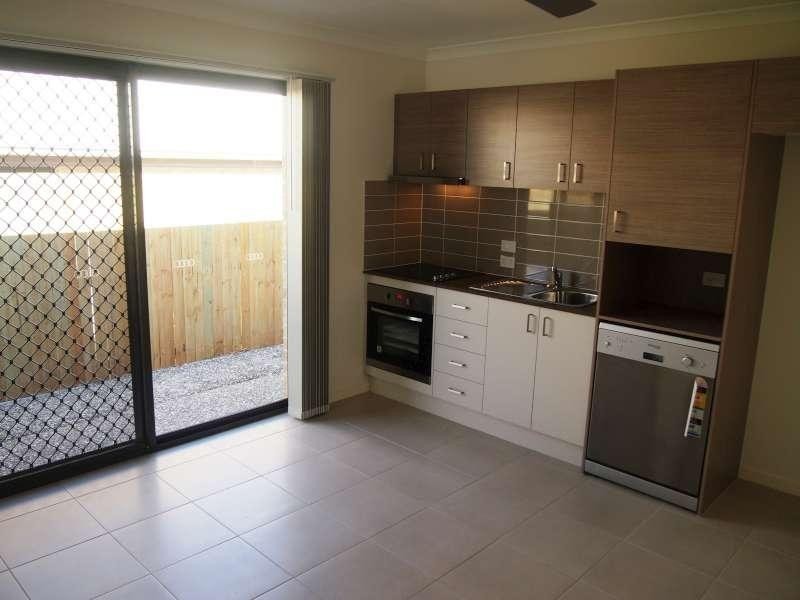 2/10 Boreas Street, Griffin QLD 4503