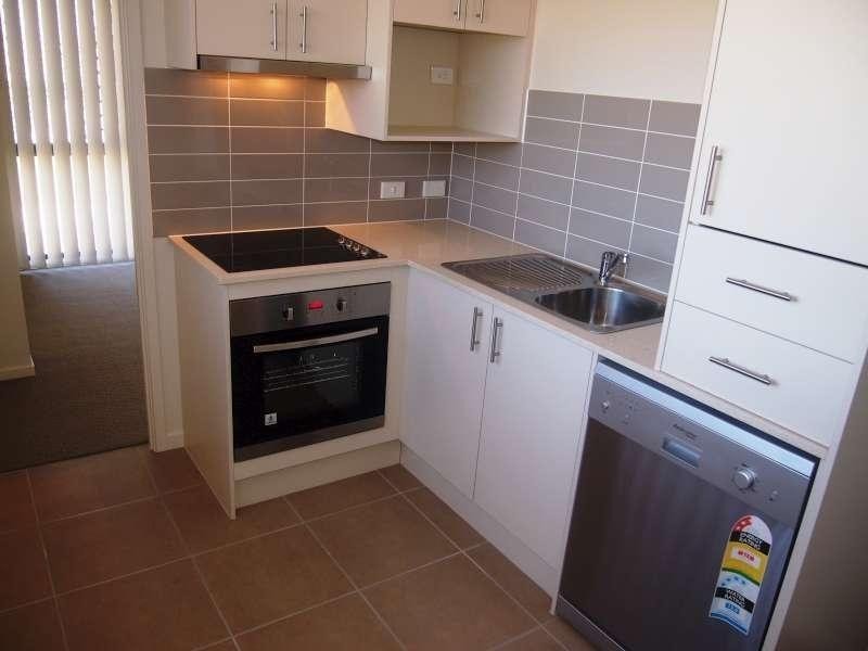 2/20 Maestro Street, Griffin QLD 4503