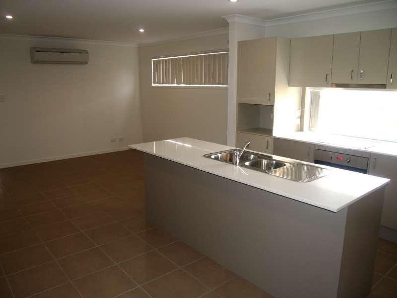 2/45 Water Fern Drive, Caboolture QLD 4510