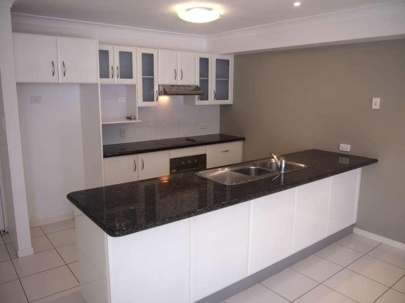 2/22-24 Ebert Parade, Lawnton QLD 4501