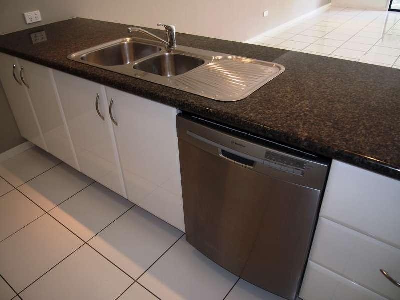 2/22-24 Ebert Parade, Lawnton QLD 4501