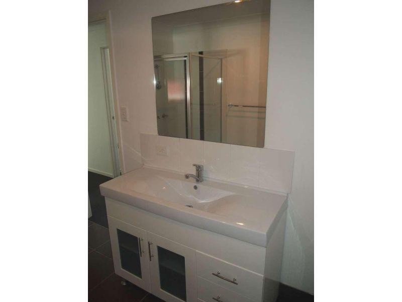 2/22-24 Ebert Parade, Lawnton QLD 4501