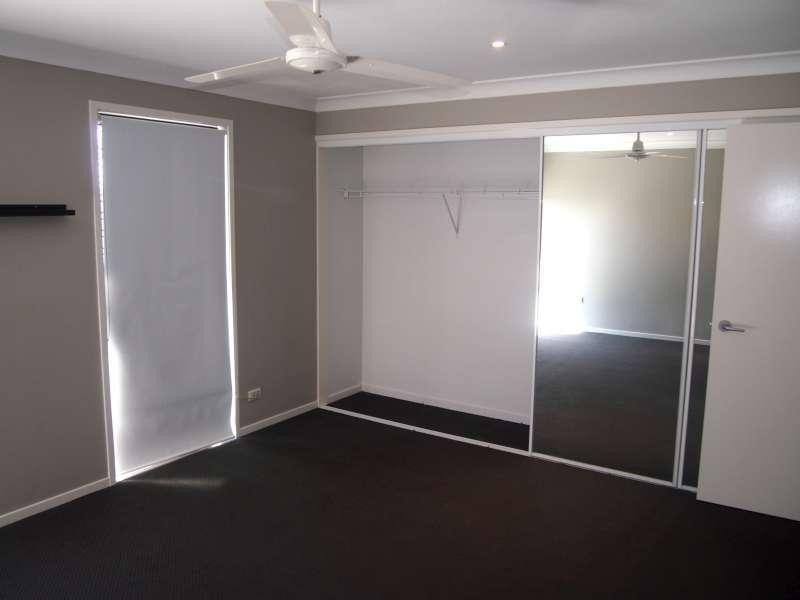 2/22-24 Ebert Parade, Lawnton QLD 4501