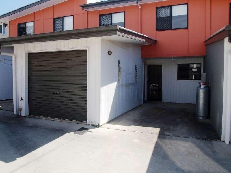 2/22-24 Ebert Parade, Lawnton QLD 4501