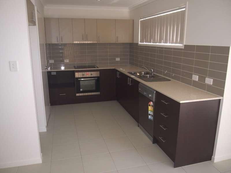 1/57 Braxlaw Crescent, Dakabin QLD 4503