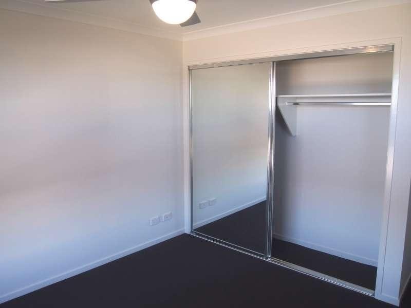 1/57 Braxlaw Crescent, Dakabin QLD 4503