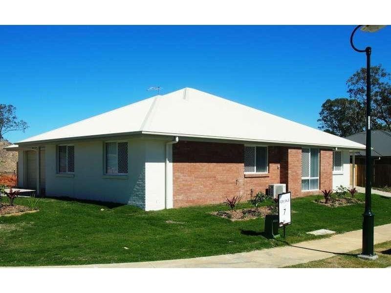 1/6 Thorpe Street, Burpengary QLD 4505