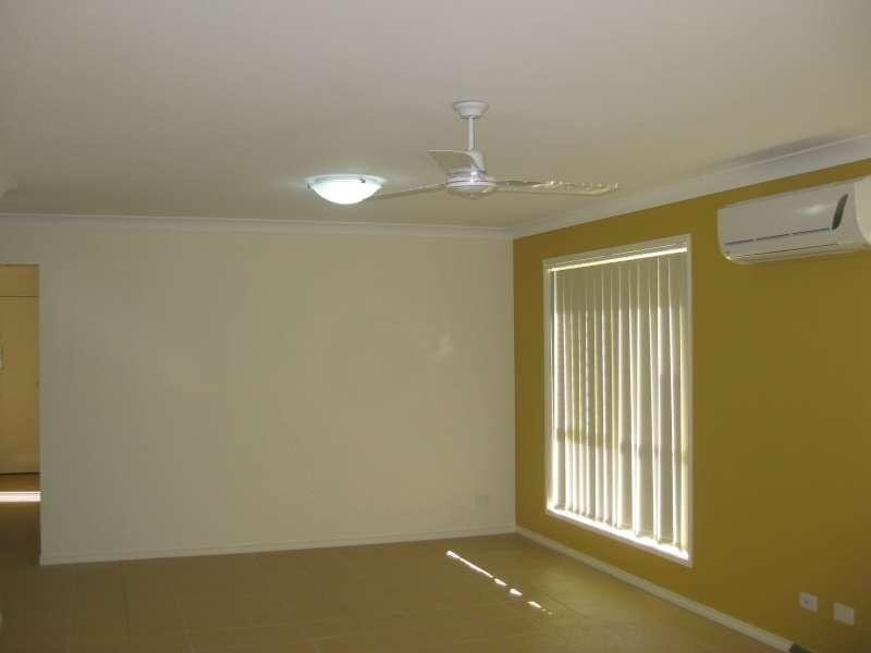 1/12 Grandview Parade, Griffin QLD 4503