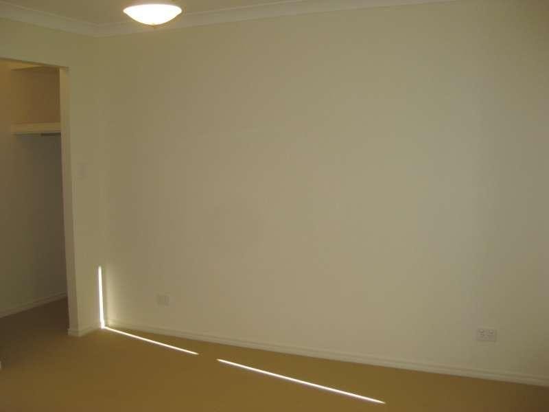 1/12 Grandview Parade, Griffin QLD 4503