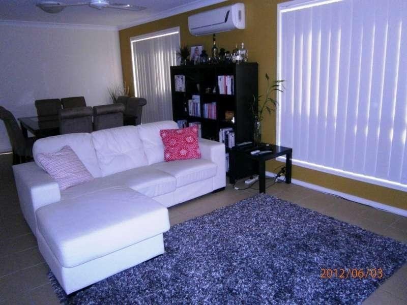 1/12 Grandview Parade, Griffin QLD 4503