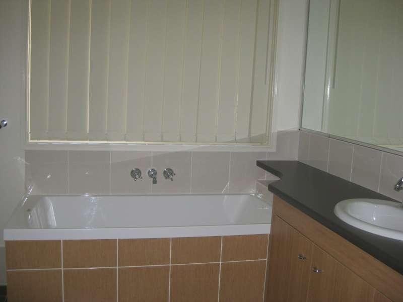 1/12 Grandview Parade, Griffin QLD 4503