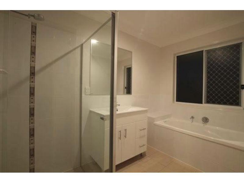 56 Bluejay Circuit, Morayfield QLD 4506