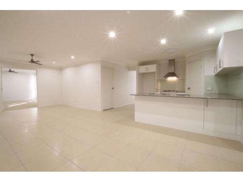 56 Bluejay Circuit, Morayfield QLD 4506