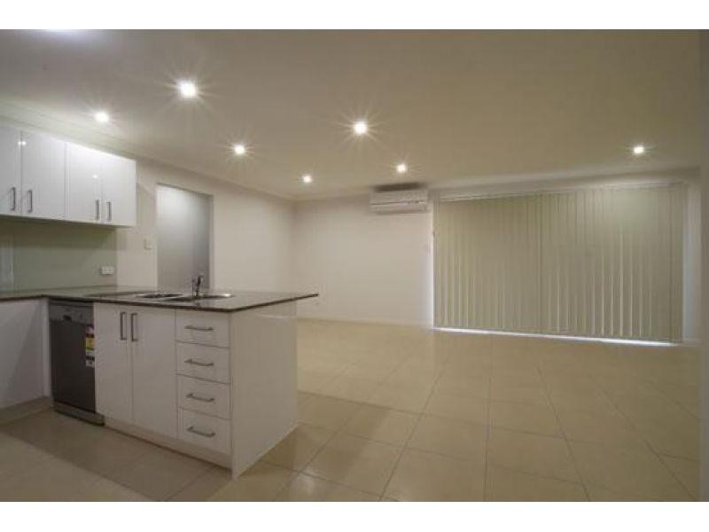 56 Bluejay Circuit, Morayfield QLD 4506
