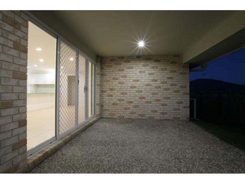 56 Bluejay Circuit, Morayfield QLD 4506