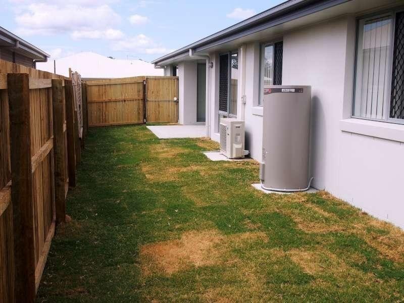 1/60 Parkway Crescent, Caboolture QLD 4510
