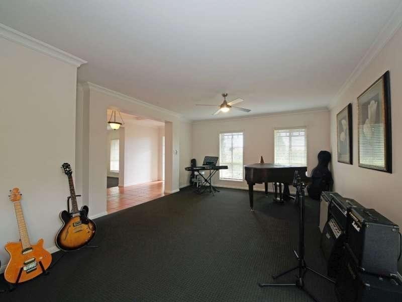 287 Brays Road, Griffin QLD 4503