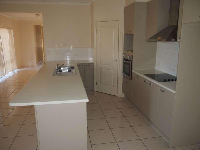 22 Lanagan Circuit, North Lakes QLD 4509