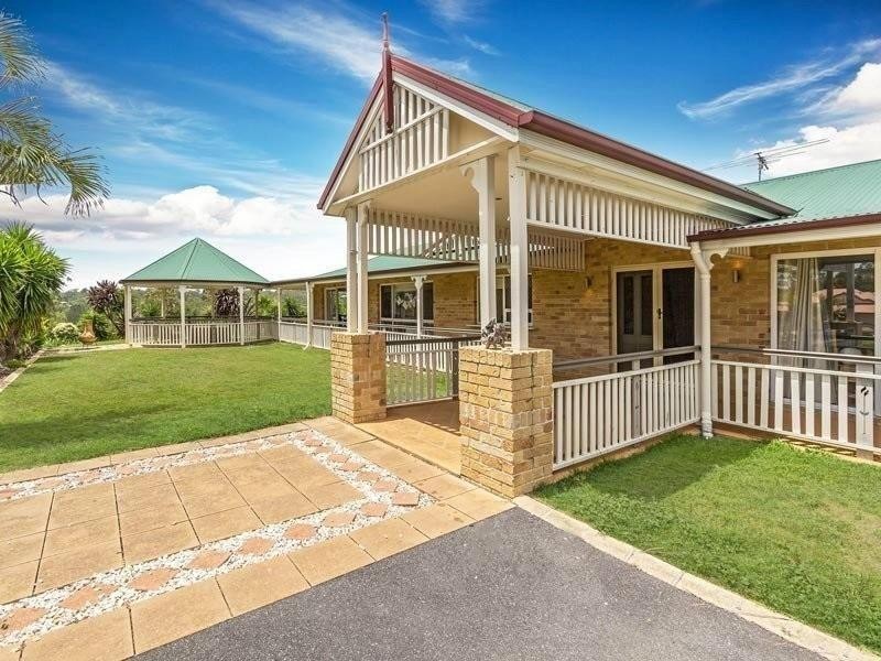 1 Ashleigh Court, Eatons Hill QLD 4037