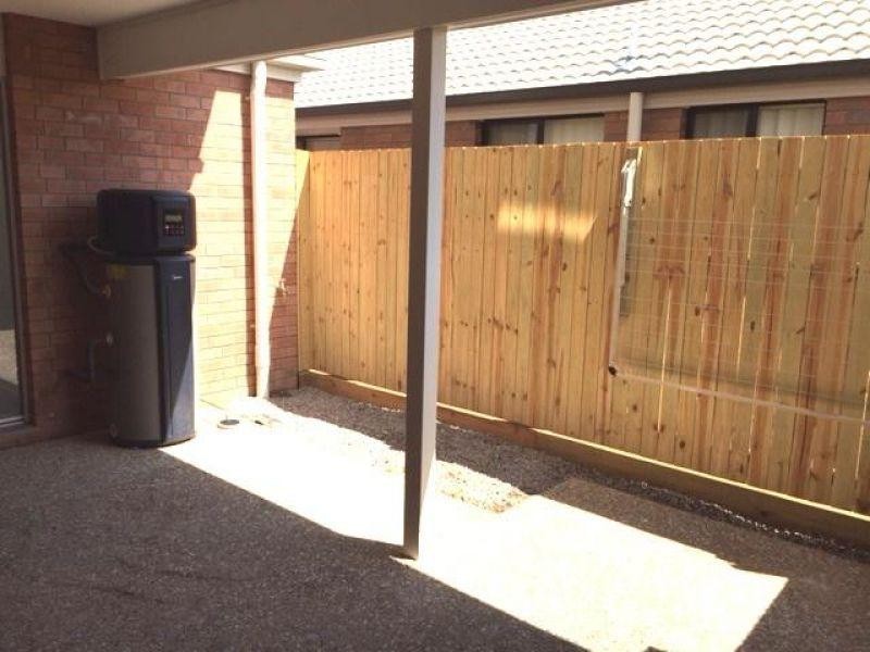 2/77 Carlingford Circuit, Warner QLD 4500